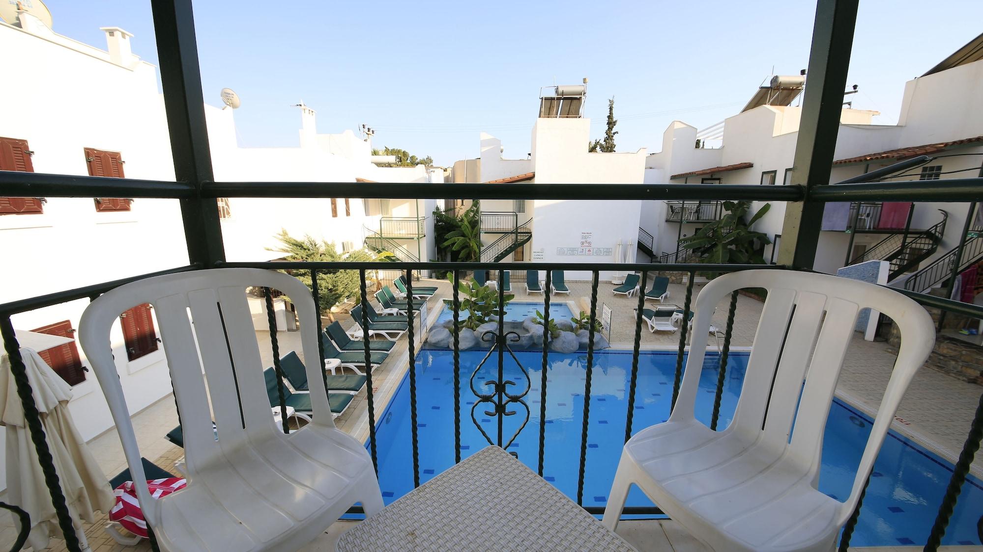Green House Apart Hotel Gumbet ภายนอก รูปภาพ