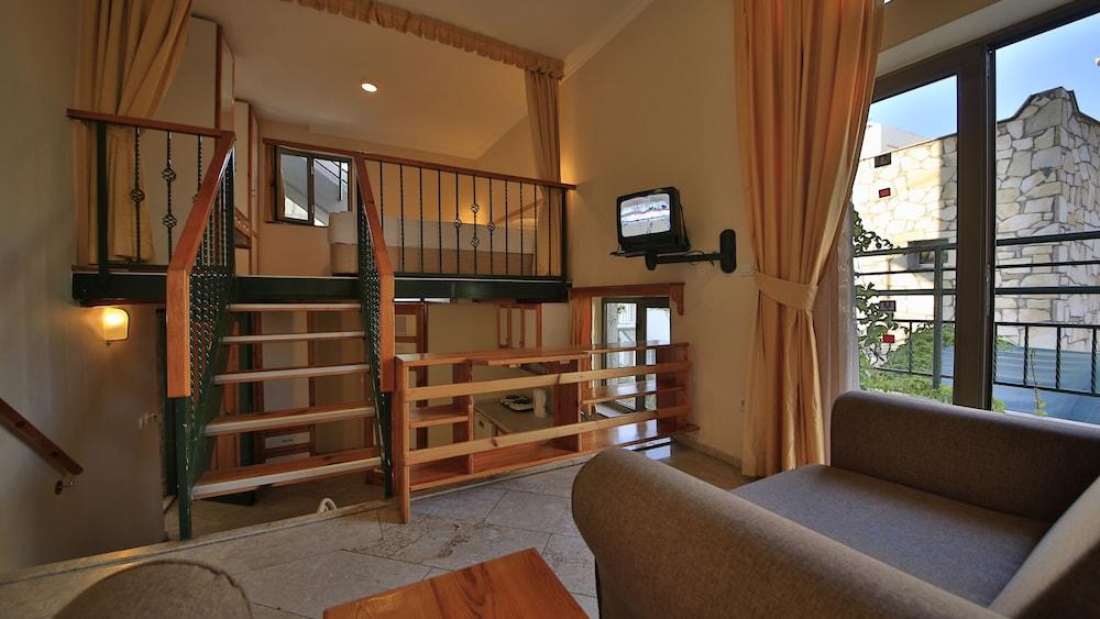 Green House Apart Hotel Gumbet ภายนอก รูปภาพ